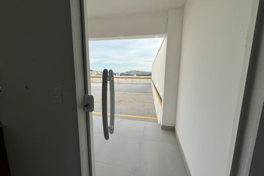Vista da Cozinha/Area de Serviço  de apartamento para alugar com 1 quarto, 80m² em Aeroporto, Juiz de Fora
