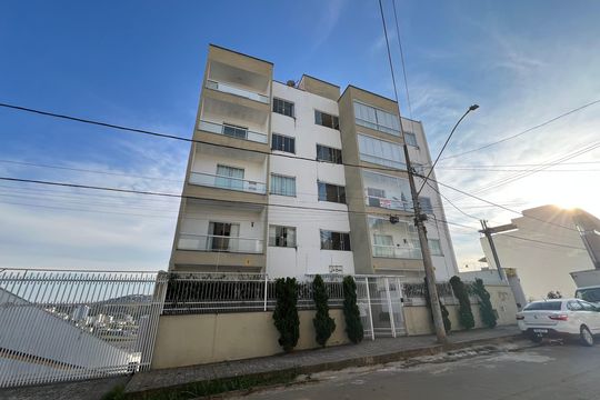 Fachada do Prédio de apartamento para alugar com 1 quarto, 80m² em Aeroporto, Juiz de Fora