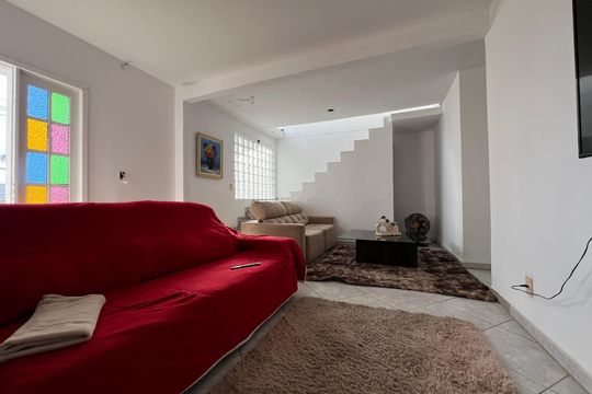 Sala de casa para alugar com 2 quartos, 130m² em Aeroporto, Juiz de Fora