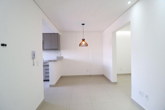 Sala de apartamento para alugar com 2 quartos, 67m² em Novo Mundo, Uberlândia
