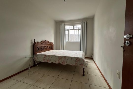 Quarto 2  de apartamento para alugar com 2 quartos, 81m² em São Mateus, Juiz de Fora