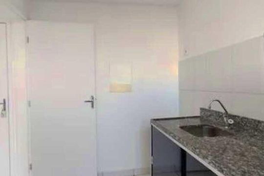 Cozinha de apartamento para alugar com 2 quartos, 47m² em Jardim Guanabara, Belo Horizonte