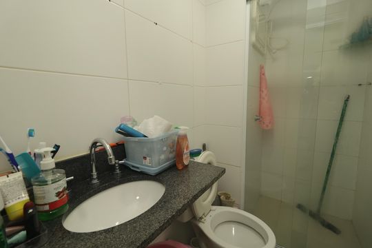 Banheiro de apartamento à venda com 2 quartos, 35m² em Cambuci, São Paulo