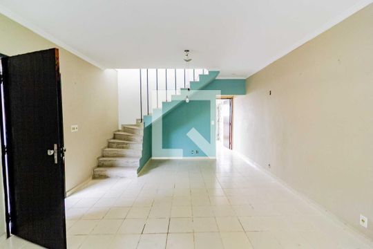 Casa à venda com 3 quartos, 132m² em Jardim Los Angeles, São Paulo