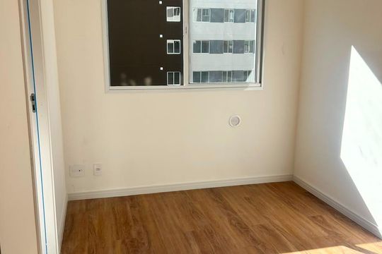 Quarto de apartamento à venda com 2 quartos, 33m² em Parque Pan Americano, São Paulo
