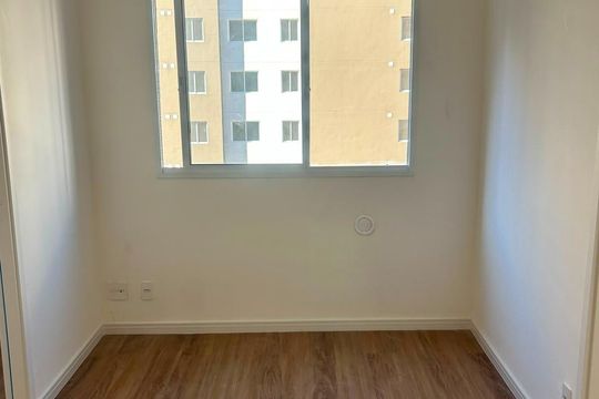 Apartamento à venda com 2 quartos, 33m² em Parque Pan Americano, São Paulo