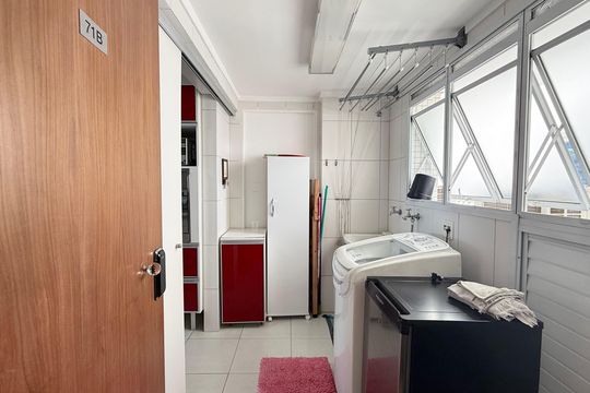 Área de Serviço de apartamento para alugar com 5 quartos, 200m² em Jardim das Conchas, Guarujá