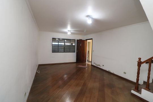 Casa à venda com 3 quartos, 147m² em Vila Olinda, São Paulo