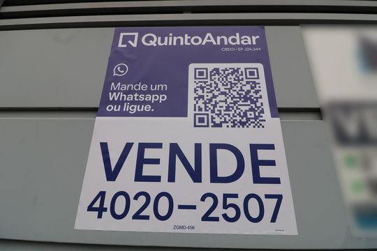 Fachada de casa à venda com 3 quartos, 147m² em Vila Olinda, São Paulo