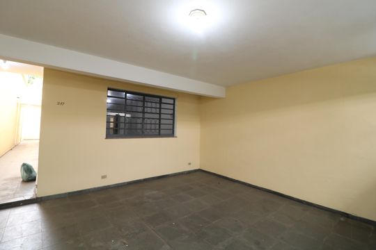 Garagem de casa à venda com 3 quartos, 147m² em Vila Olinda, São Paulo