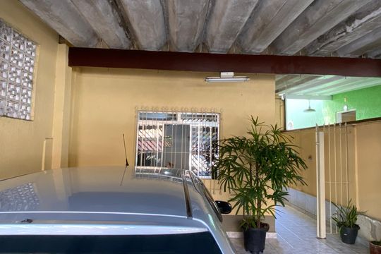Garagem de casa à venda com 4 quartos, 180m² em Cidade das Flores, Osasco