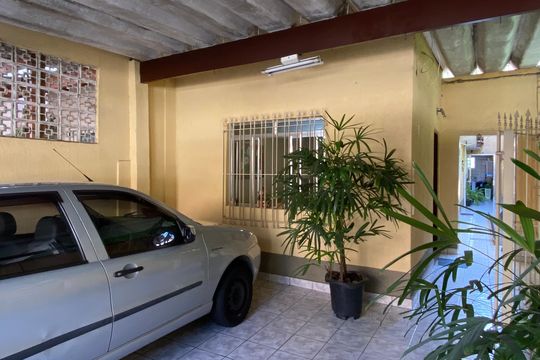 Garagem de casa à venda com 4 quartos, 180m² em Cidade das Flores, Osasco