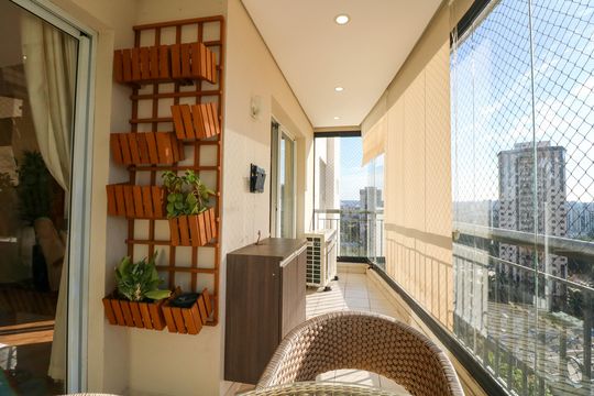 Varanda de apartamento à venda com 3 quartos, 132m² em Santo Amaro, São Paulo