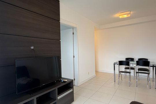 Sala de apartamento para alugar com 1 quarto, 47m² em Boqueirão , Santos