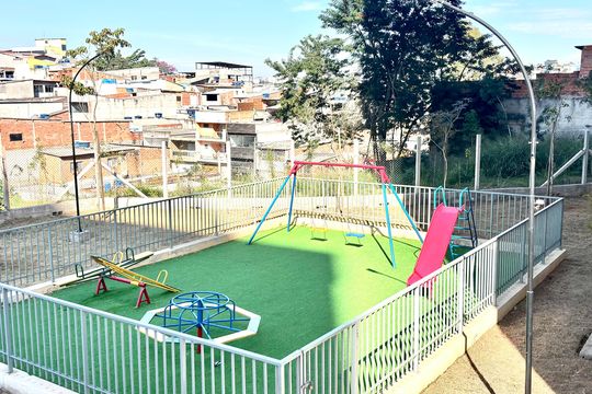 Quadra Esportiva de apartamento para alugar com 2 quartos, 46m² em Jardim Lourdes, Ferraz de Vasconcelos
