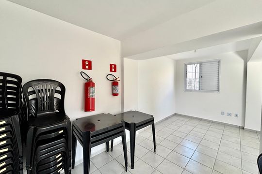 Salão de festas  de apartamento para alugar com 2 quartos, 46m² em Jardim Lourdes, Ferraz de Vasconcelos