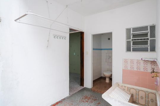 Área de serviço de casa à venda com 2 quartos, 398m² em Santa Paula, São Caetano do Sul