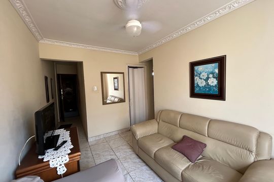 Sala de apartamento para alugar com 2 quartos, 73m² em Campinho, Rio de Janeiro