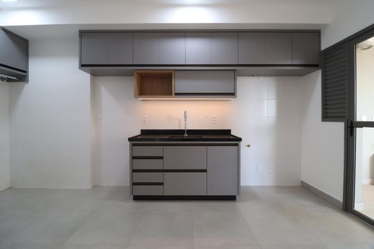 Cozinha de apartamento para alugar com 2 quartos, 96m² em Gávea, Uberlândia