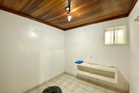 Casa à venda com 3 quartos, 114m² em Parque Santo Antonio, Guarulhos