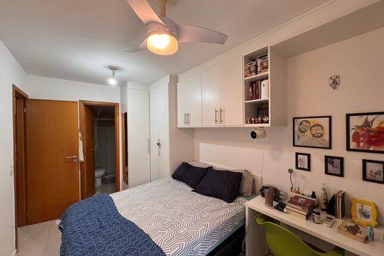 Suíte de apartamento para alugar com 1 quarto, 80m² em Recreio dos Bandeirantes, Rio de Janeiro