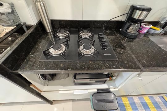 Cozinha e Área de Serviço de apartamento para alugar com 1 quarto, 80m² em Recreio dos Bandeirantes, Rio de Janeiro