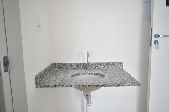 Banheiro de apartamento à venda com 1 quarto, 30m² em Vila da Saúde, São Paulo