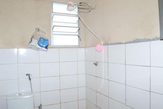 Banheiro de apartamento para alugar com 2 quartos, 60m² em Acaiaca, Belo Horizonte