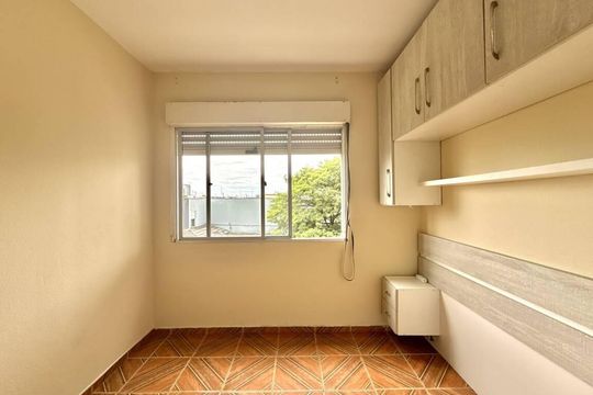 Quarto de apartamento para alugar com 1 quarto, 41m² em São Sebastião, Porto Alegre