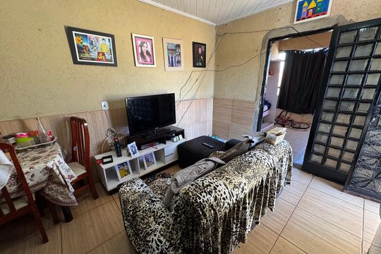 Sala Anexo 2 de casa à venda com 8 quartos, 249m² em QNM 23, Brasília