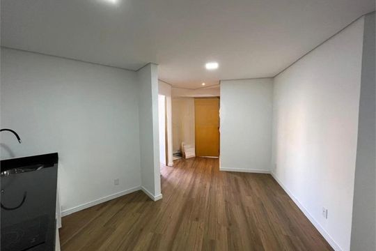 Apartamento à venda com 1 quarto, 50m² em Vila Dom Pedro I, São Paulo