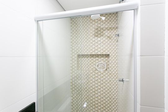 Banheiro de apartamento para alugar com 2 quartos, 37m² em Penha de França, São Paulo