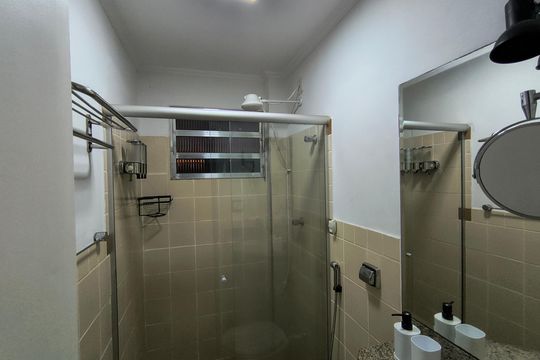 Banheiro de apartamento para alugar com 1 quarto, 77m² em Vila Seixas, Ribeirão Preto