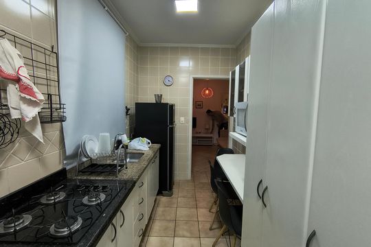 Cozinha de apartamento para alugar com 1 quarto, 77m² em Vila Seixas, Ribeirão Preto