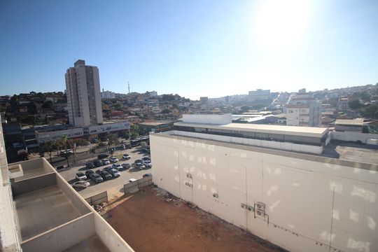 Vista de apartamento à venda com 2 quartos, 55m² em Novo das Indústrias, Belo Horizonte