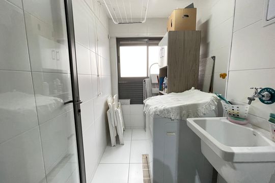 Área de Serviço de apartamento para alugar com 2 quartos, 55m² em Vila Sonia, São Paulo