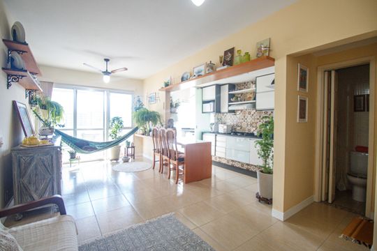 Sala de apartamento à venda com 2 quartos, 69m² em Tijuca, Rio de Janeiro