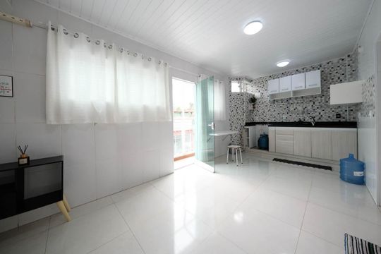 Cozinha e Área de Serviço de casa para alugar com 2 quartos, 125m² em Vila Matilde, São Paulo