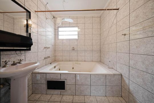 Banheiro de casa para alugar com 2 quartos, 125m² em Vila Matilde, São Paulo