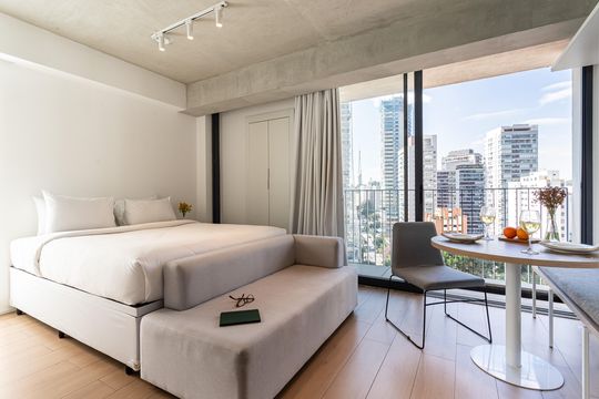 Kitnet/Studio para alugar com 1 quarto, 30m² em Jardim das Bandeiras, São Paulo