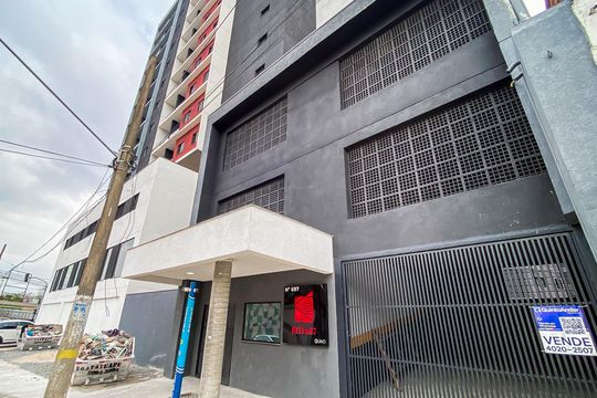 Fachada  de apartamento à venda com 2 quartos, 40m² em Vila Carmosina, São Paulo