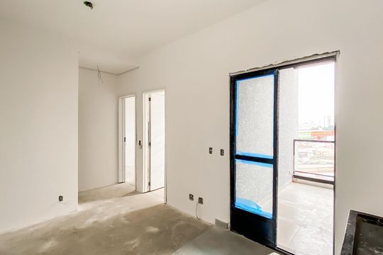 Apartamento à venda com 2 quartos, 40m² em Vila Carmosina, São Paulo