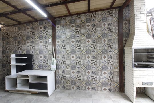 Varanda gourmet de kitnet/studio para alugar com 1 quarto, 150m² em Parque Eldorado 2, Cabo Frio