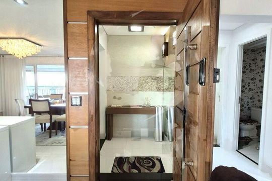 Apartamento à venda com 3 quartos, 223m² em Jardim Marajoara, São Paulo