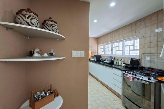 Cozinha  de casa para alugar com 4 quartos, 450m² em Horto Florestal, Salvador