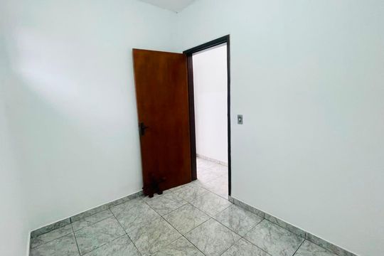 Quarto 3 de casa para alugar com 4 quartos, 315m² em Parque Mirante da Mata, Cotia