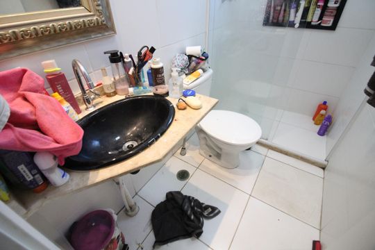Banheiro da Suíte 1 de apartamento à venda com 2 quartos, 72m² em Vila Yara, Osasco