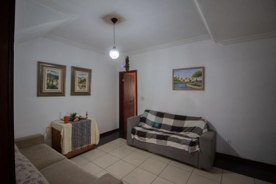 Sala 2 de casa à venda com 2 quartos, 95m² em Santa Branca, Belo Horizonte