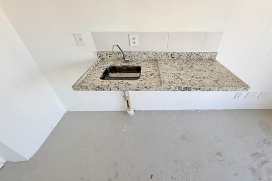 Cozinha de kitnet/studio à venda com 1 quarto, 28m² em Brooklin, São Paulo