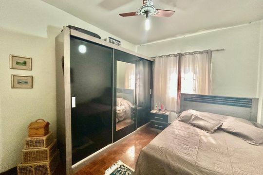 Quarto 1 de casa para alugar com 2 quartos, 200m² em Vila Bertioga, São Paulo